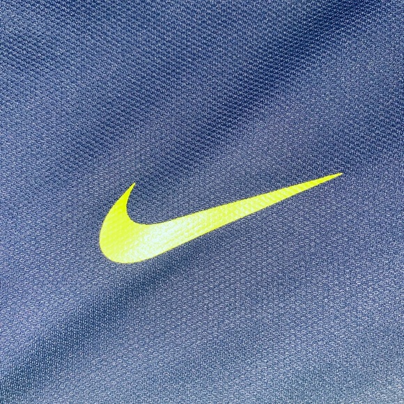 Nike Blade Collar Golf Shirt - Picture 4 of 5